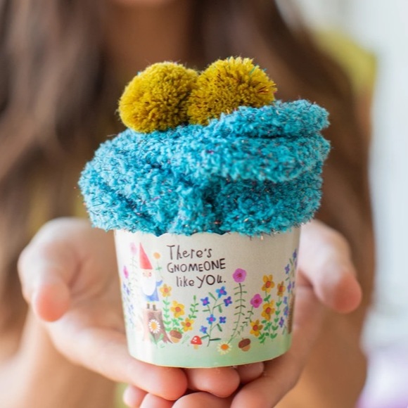 1 LEFT - cupcake socks “there’s gnome one like you!” - Picture 2 of 5